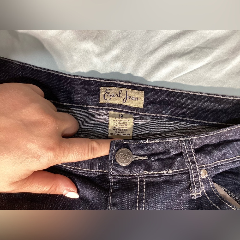 Earl Jean Rhinestone Straight Leg Mid Rise Dark Wash Jeans Size 12 - Picture 3 of 10